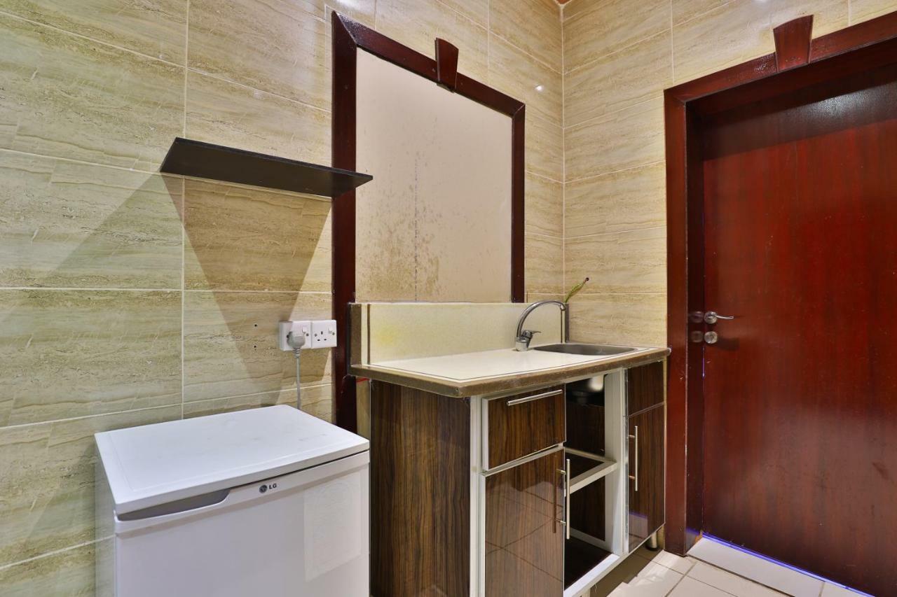 Oyo 273 Star Yanbu Hotel Suites Luaran gambar