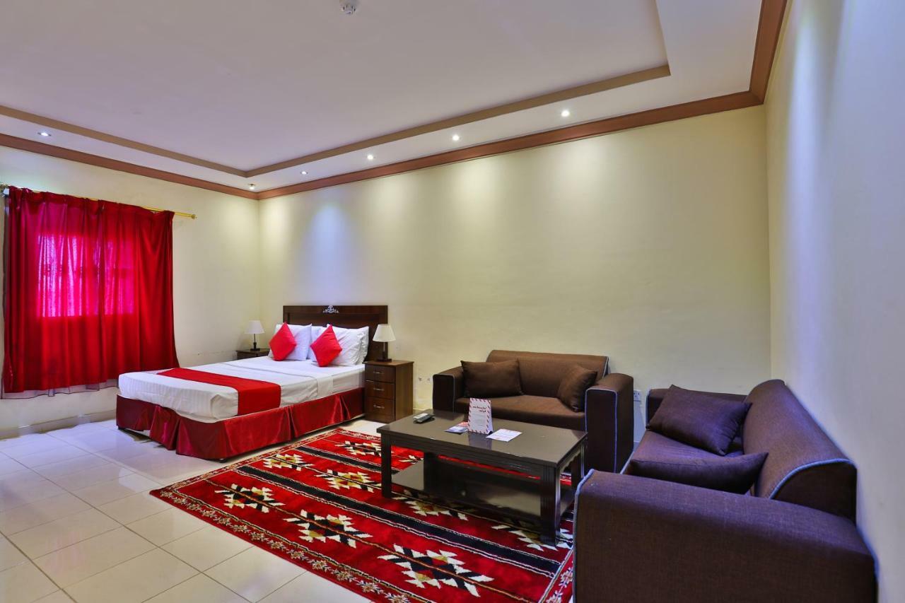 Oyo 273 Star Yanbu Hotel Suites Luaran gambar