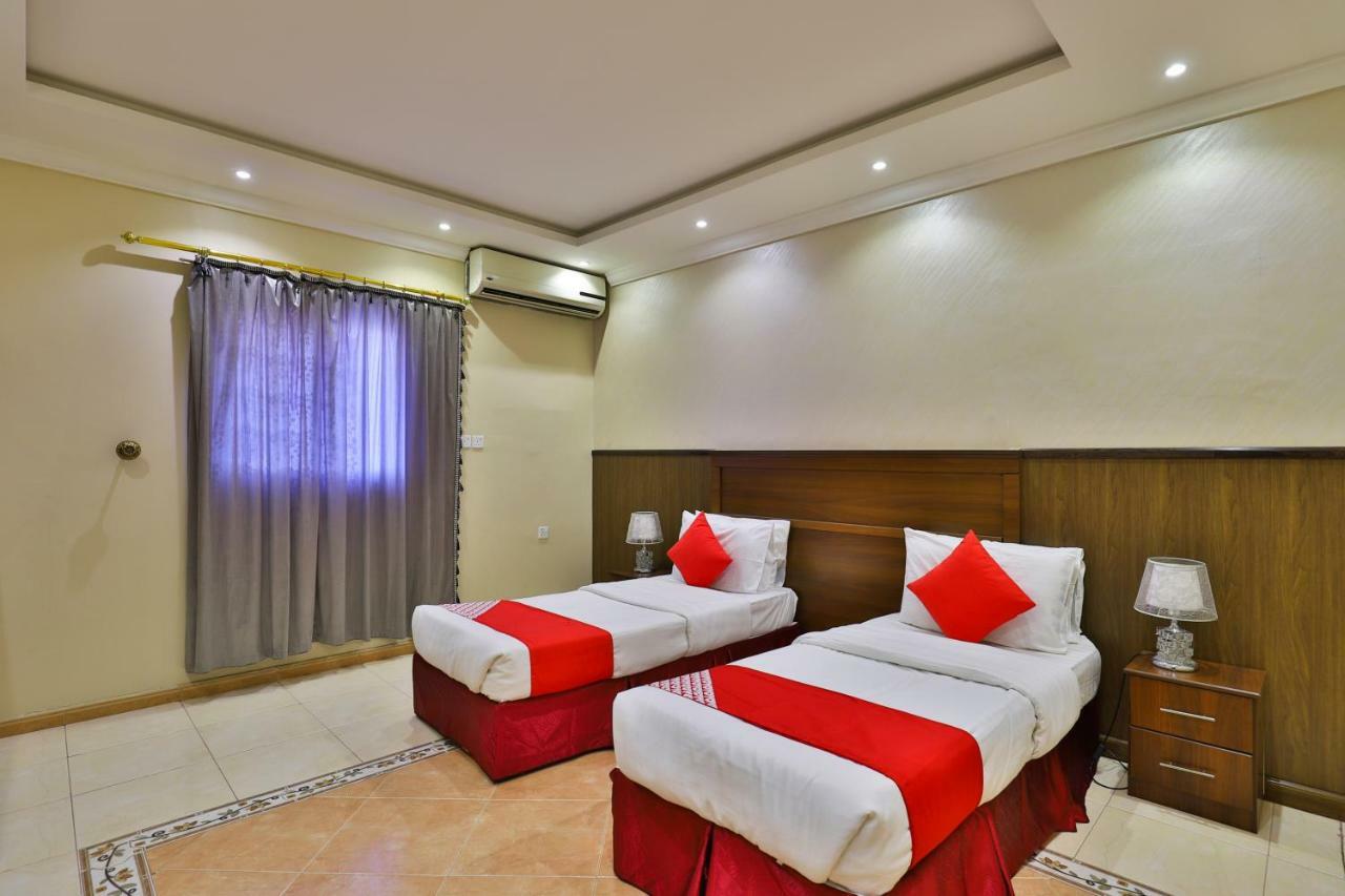 Oyo 273 Star Yanbu Hotel Suites Luaran gambar