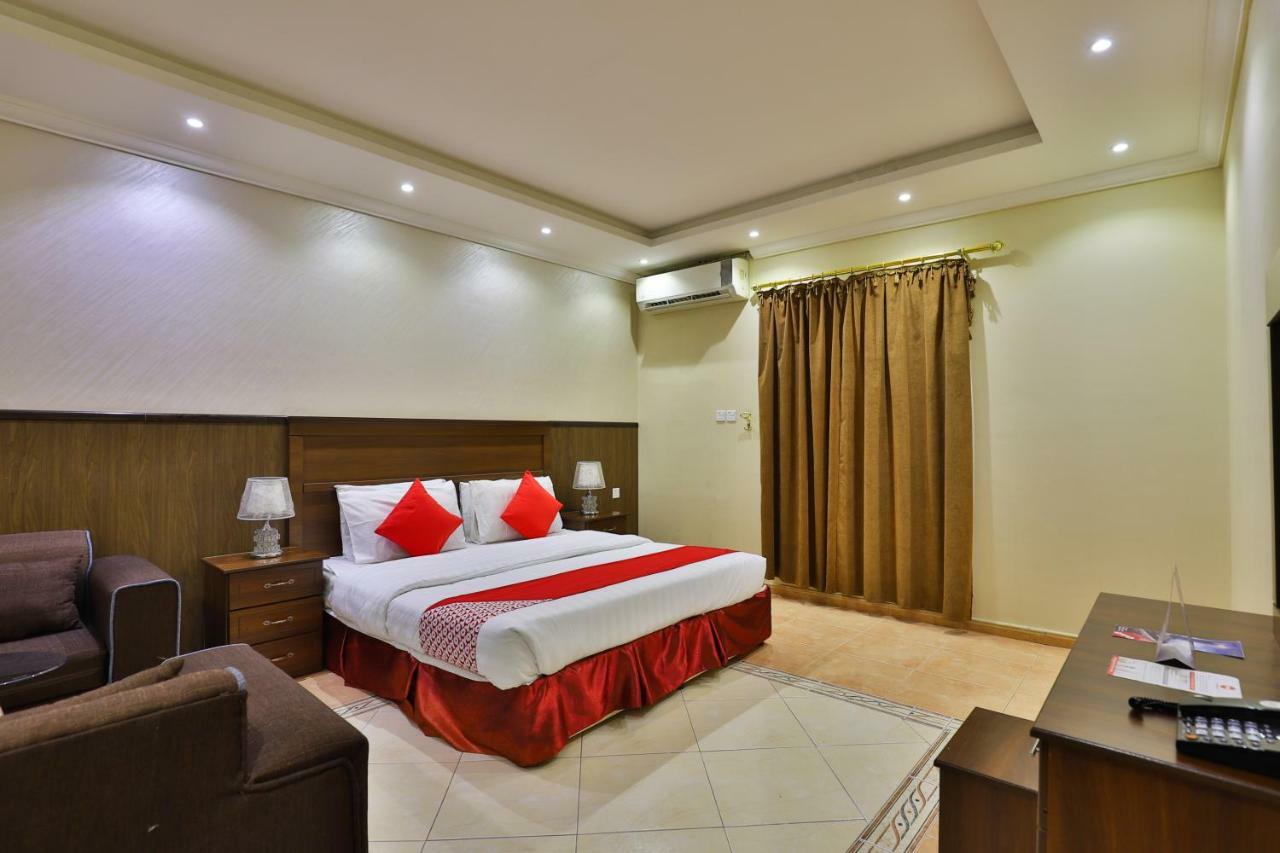 Oyo 273 Star Yanbu Hotel Suites Luaran gambar